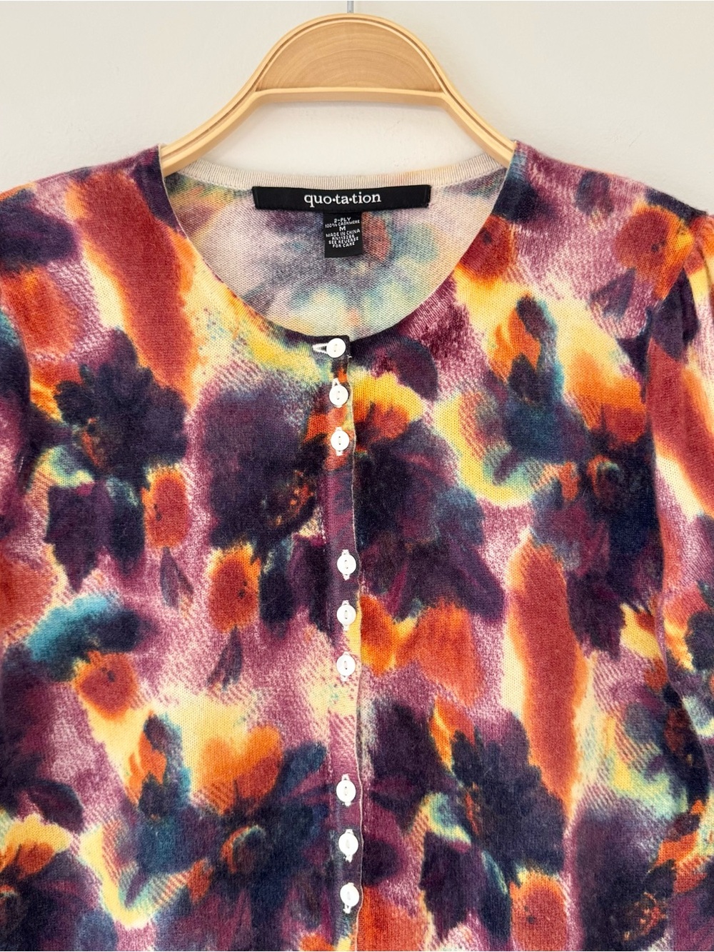Quotation Rainbow Watercolor Fall Colors 2-Ply Cashmere Cardigan, Size M - Picture 6 of 13